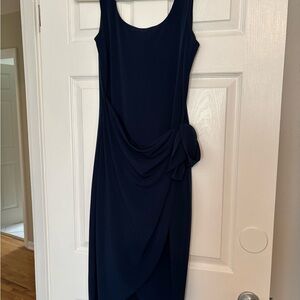 Scoop Neck Tie Wrap Midi Dress